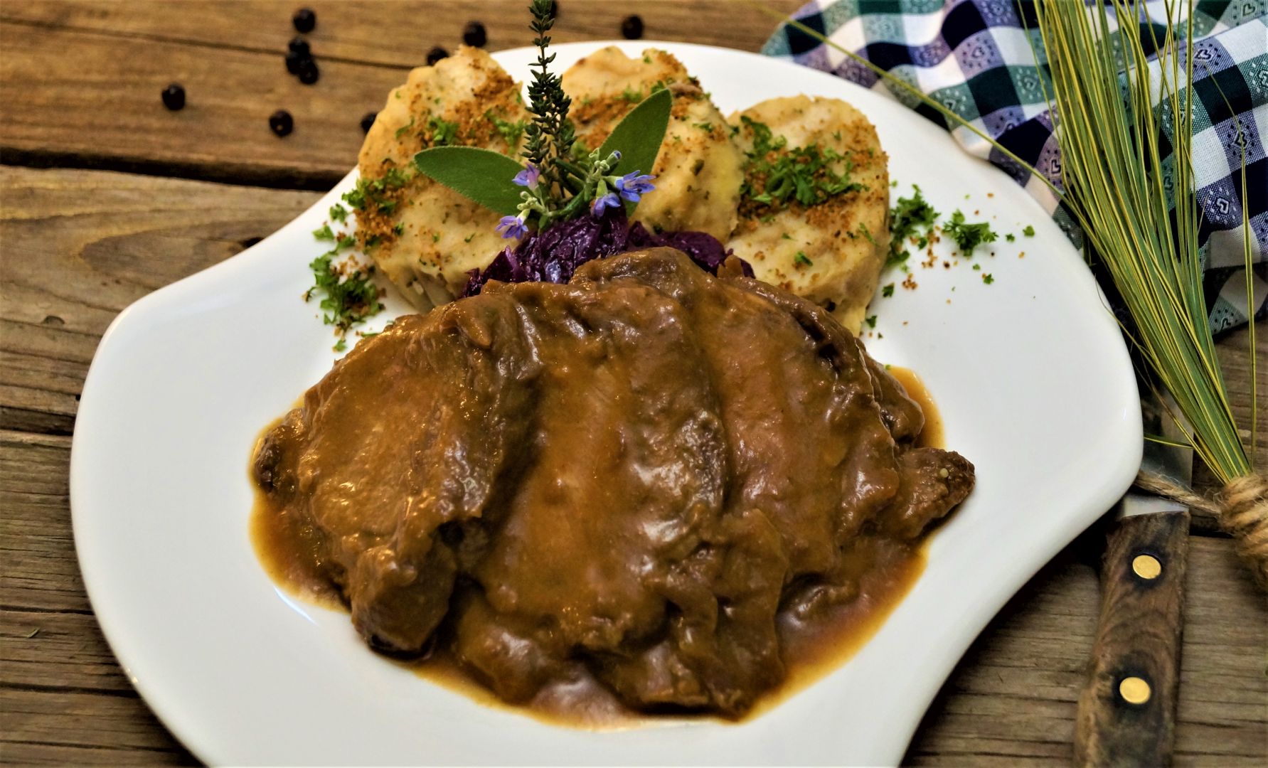 KücheDaheim - Sauerbraten-Gericht