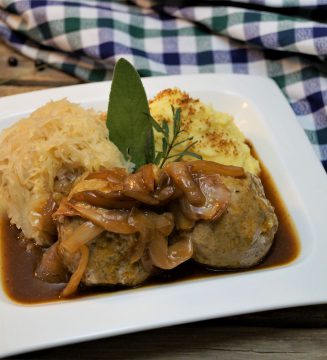 KücheDaheim - Leberknödel, Sauerkraut